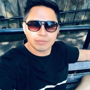 Meet your Posher, Rolando